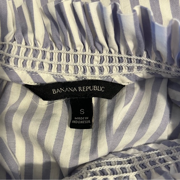 Banana Republic White & Lavender Blue Stripe Ruffle Neck Poplin Top Size Small - Picture 8 of 12